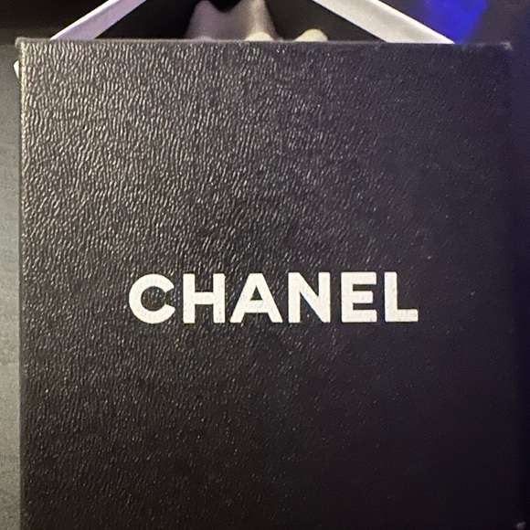 Chanel unique square faux pearl long necklace with black cc - Picture 3 of 4